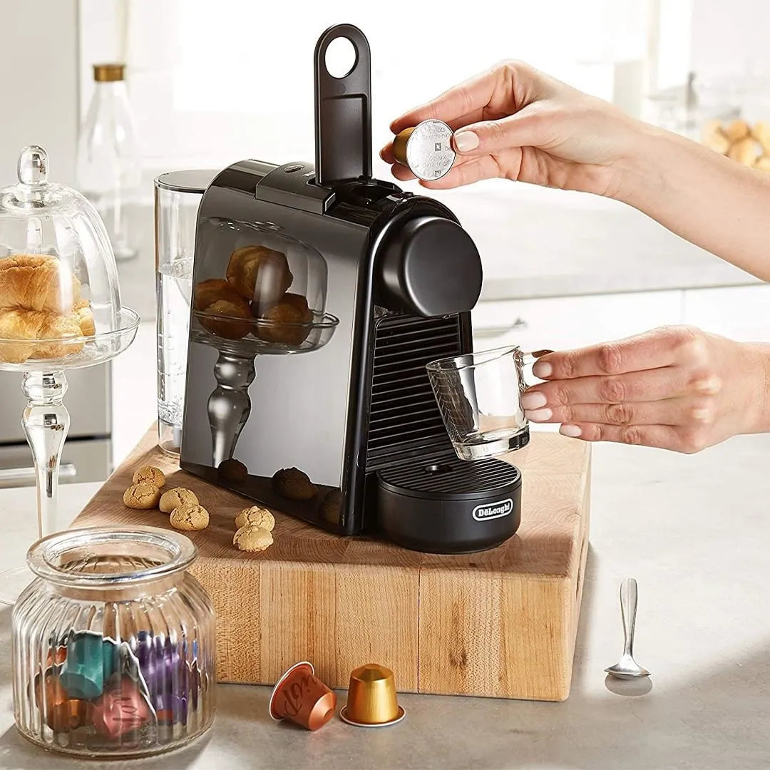 Nespresso Essenza Mini Piano Black D30